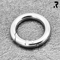 AUSSENDURCHMESSER 24mm | INNENDURCHMESSER 16mm | HOCHWERTIGE RINGVERSCHLÜSSE & KARABINERRINGE | AUS REINEM EDELSTAHL | STARKE FEDER | WASSERFEST |... AUSSENDURCHMESSER 24mm | INNENDURCHMESSER 16mm | HOCHWERTIGE RINGVERSCHLÜSSE & KARABINERRINGE | AUS REINEM EDELSTAHL | STARKE FEDER | WASSERFEST | ROSTFREI | GEEIGNET FÜR ALLERGIKER | RUNDE KARABINERRINGE | RUNDE KARABINERRINGE | FÜR HALSKETTE | SCHLÜSSEL